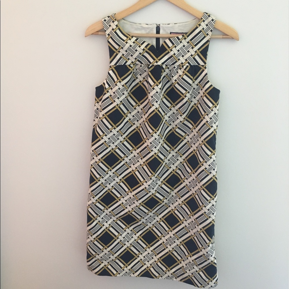 🎈 Vineyard Vines Tiller Plaid Rope Shift Size 4